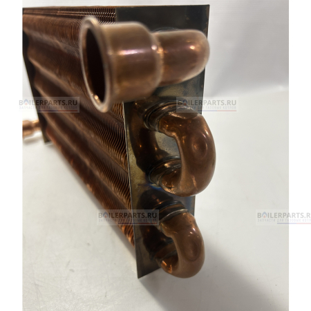 Теплообменник первичный монотермический 290 мм PROTHERM SaunierGPT 0020142419 [Потертости, замятия на патрубках, нарушение геометрии	]