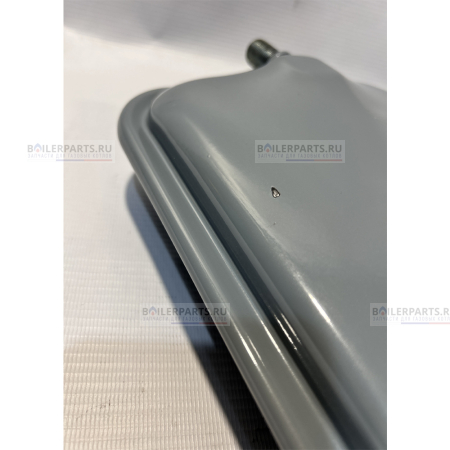 Бак расширительный с креплением 7 л резьба 3/8 ZILMET 13N0000720 [Сколы и царапины лакокрасочного покрытия]